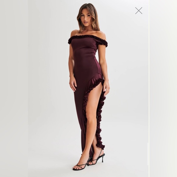 Meshki Arielle Off The Shoulder Dress in Plum NWT - Picture 9 of 11